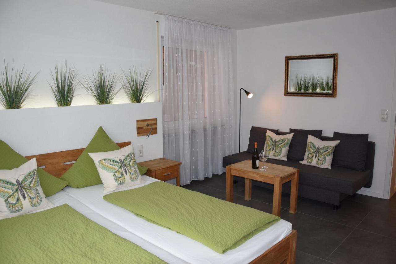 Weingut Manuel Sauer Hotel Nordheim am Main Bagian luar foto